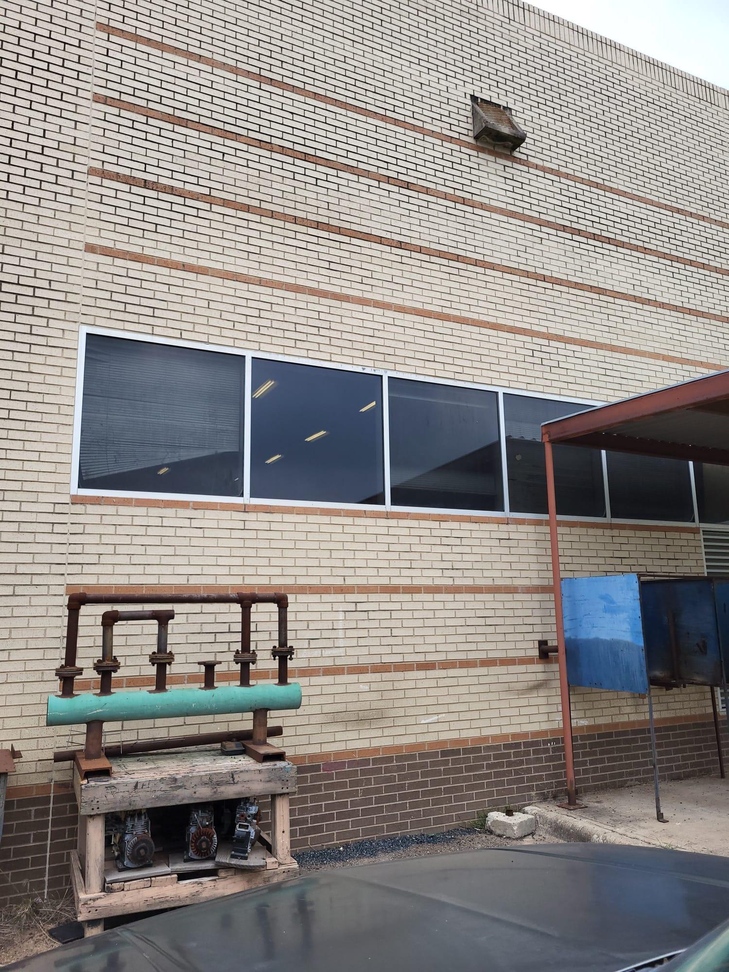 Exterior window panels